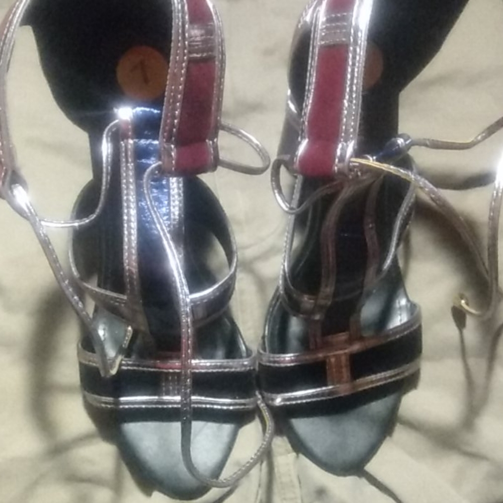 Catherine Malandrino hi heels shoes size 7